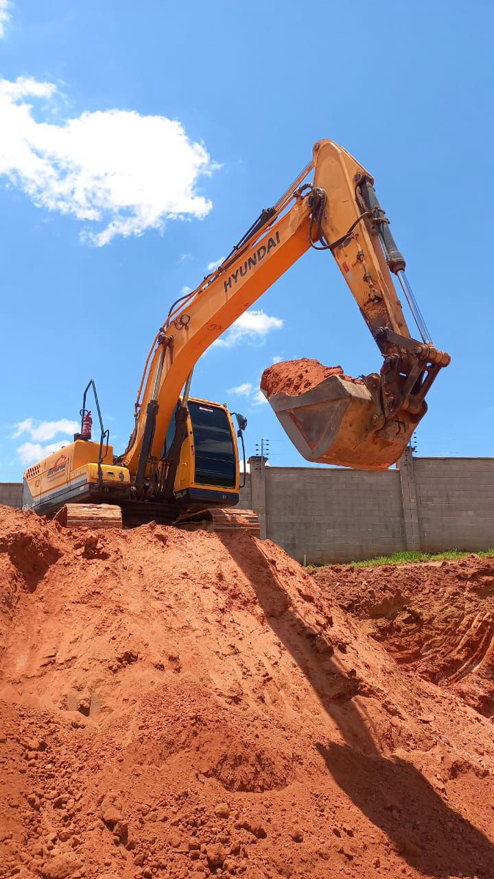 VLL Terraplenagem - Preço aluguel de escavadeira pc caterpillar em Itú